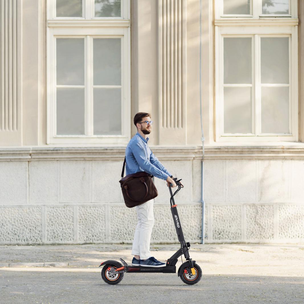 IE Kugou M4 Pro S With Seat High Speed Electric City Scooter